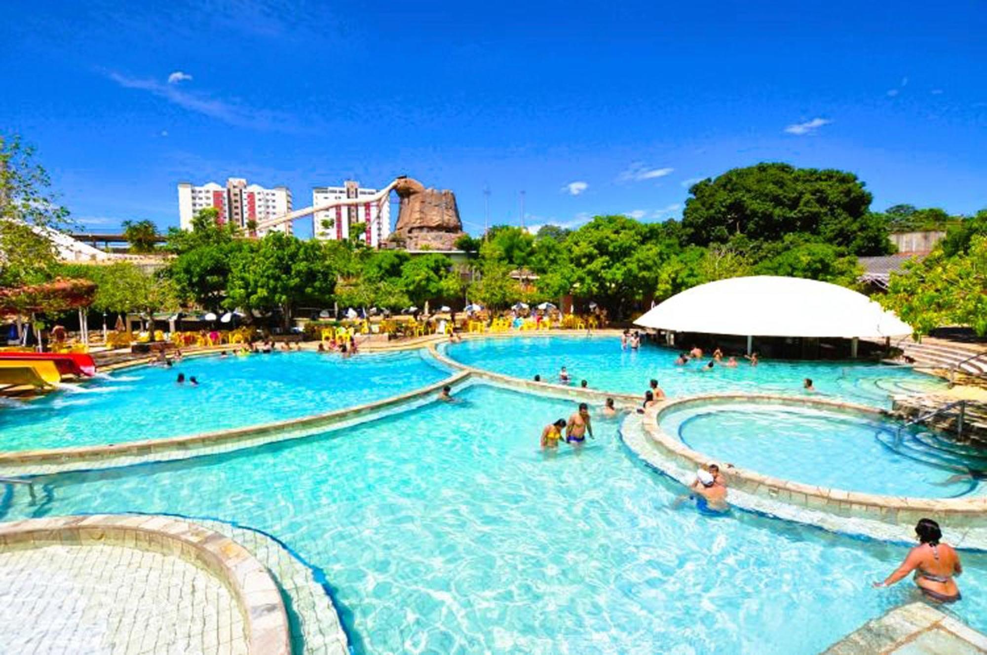 Piazza Diroma - Cortesia Park Diroma, Splash E Slide Caldas Novas Bagian luar foto