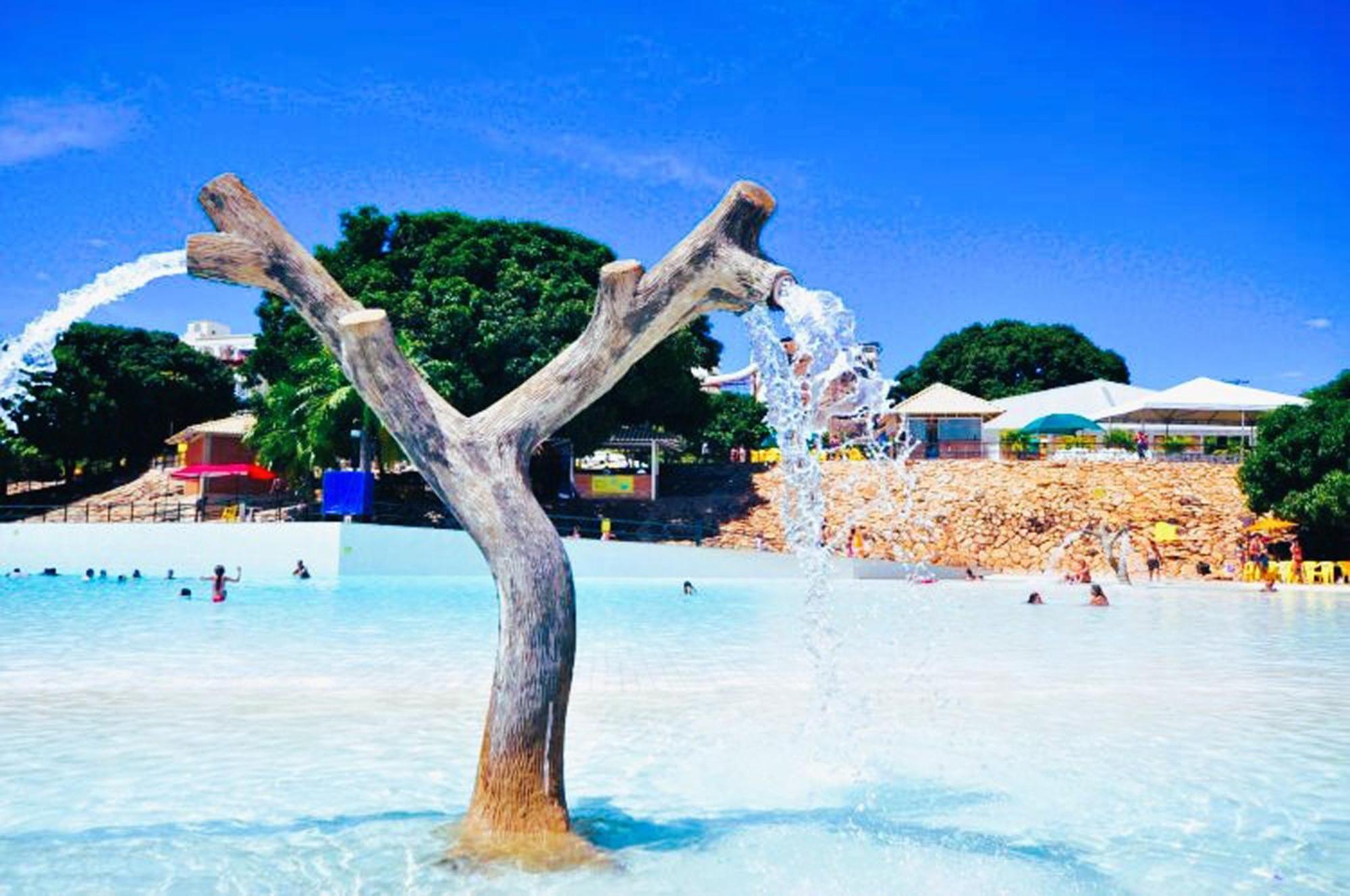 Piazza Diroma - Cortesia Park Diroma, Splash E Slide Caldas Novas Bagian luar foto