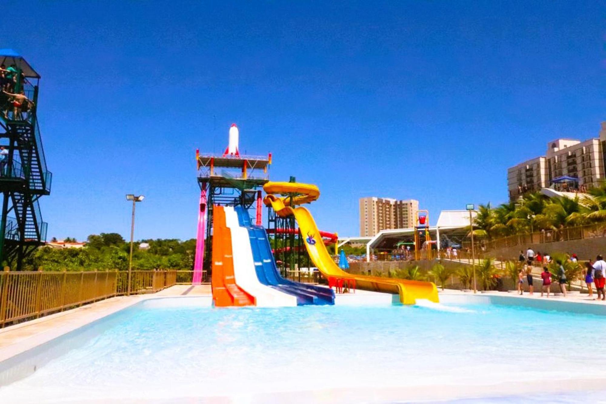 Piazza Diroma - Cortesia Park Diroma, Splash E Slide Caldas Novas Bagian luar foto