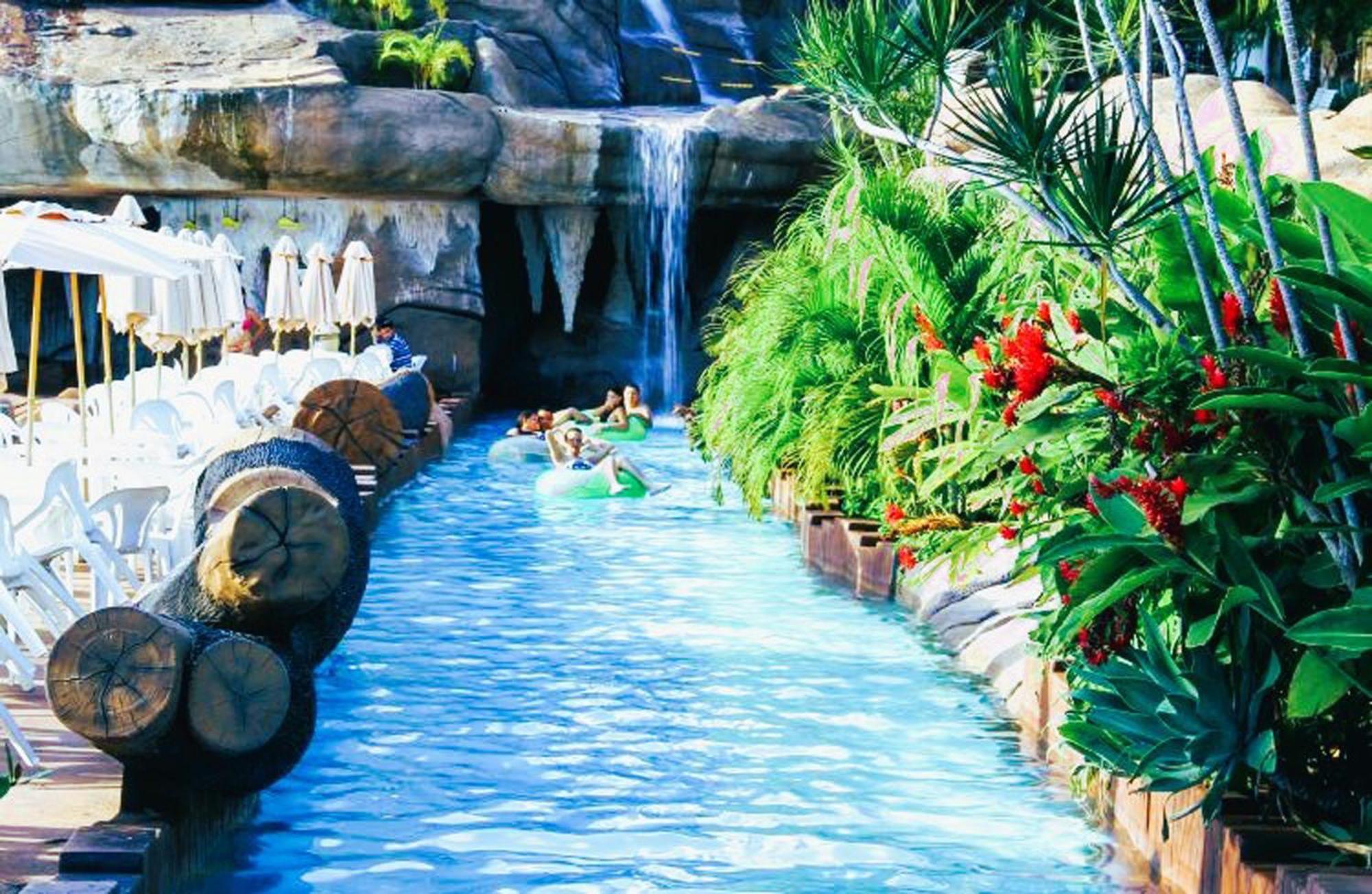 Piazza Diroma - Cortesia Park Diroma, Splash E Slide Caldas Novas Bagian luar foto
